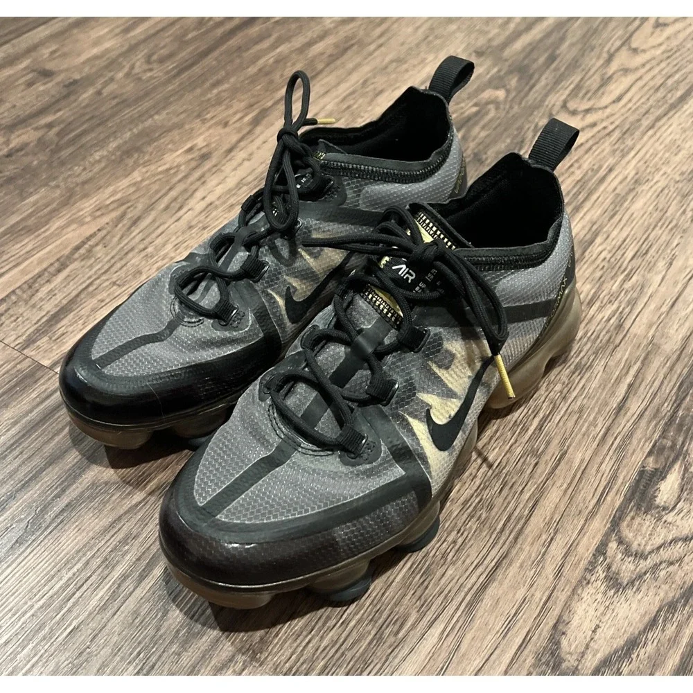 Nike Air VaporMax Black Gold Shoes Size 7Y AJ2616-006 Running Walking Shoes 2018